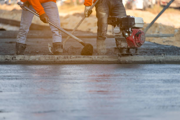  Graymoor Devondale, KY Concrete contractor Pros